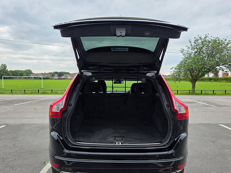 Volvo XC60 2.4 D5 SE Lux Nav Geartronic AWD Euro 5 5dr