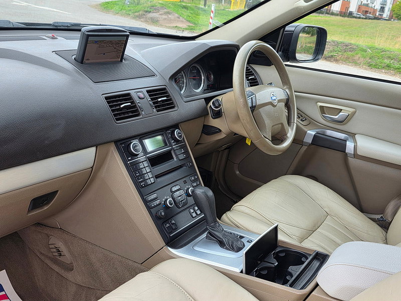 Volvo XC90 XC90 SE LUX AWD DS AUTO