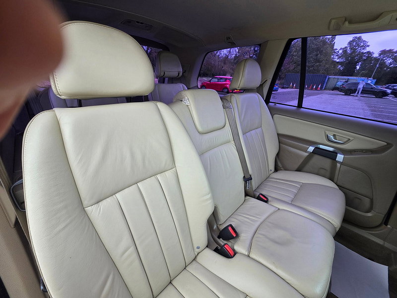 Volvo XC90 XC90 SE LUX AWD DS AUTO