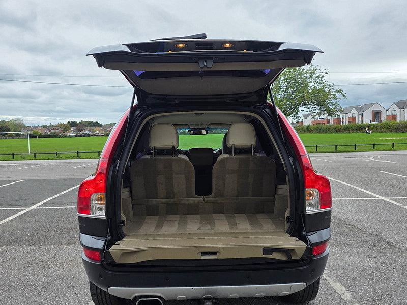 Volvo XC90 XC90 SE LUX AWD DS AUTO