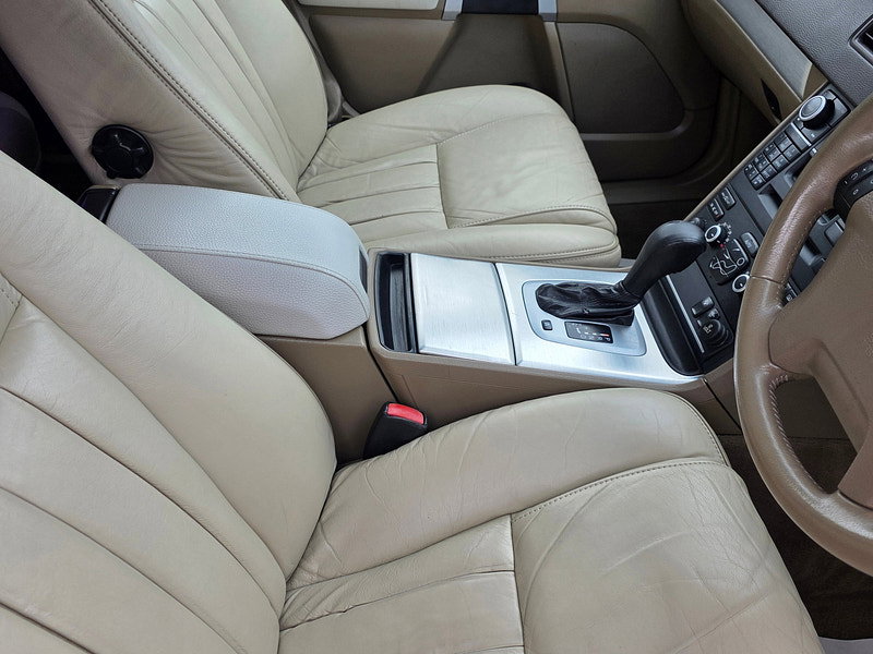 Volvo XC90 XC90 SE LUX AWD DS AUTO