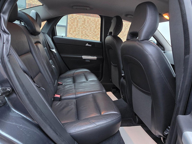 Volvo S40 1.6D DRIVe SE Lux Edition Euro 5 (s/s) 4dr