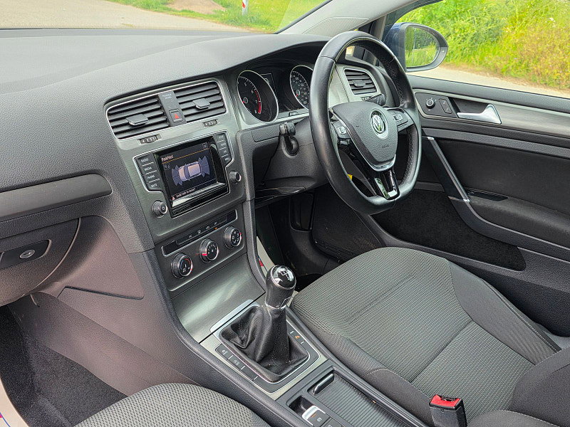 Volkswagen Golf 1.4 TSI BlueMotion Tech SE Hatchback 3dr Petrol Manual Euro 5 (s/s) (122 ps)