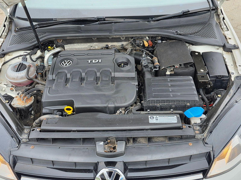 Volkswagen Golf 1.6 TDI BlueMotion Tech Match Euro 5 (s/s) 5dr
