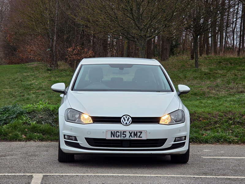 Volkswagen Golf 1.6 TDI BlueMotion Tech Match Euro 5 (s/s) 5dr