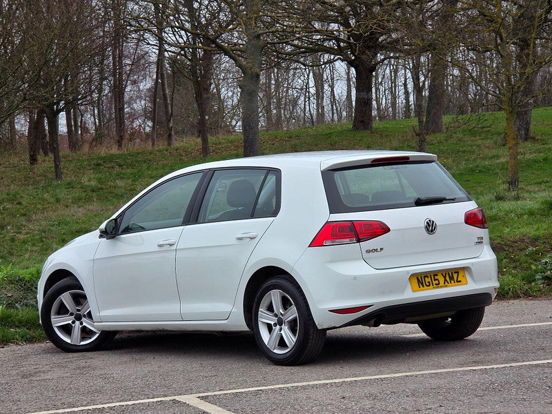 Volkswagen Golf 1.6 TDI BlueMotion Tech Match Euro 5 (s/s) 5dr