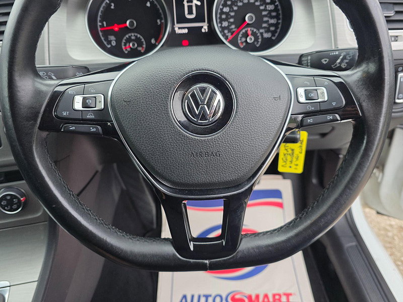 Volkswagen Golf 1.6 TDI BlueMotion Tech Match Euro 5 (s/s) 5dr
