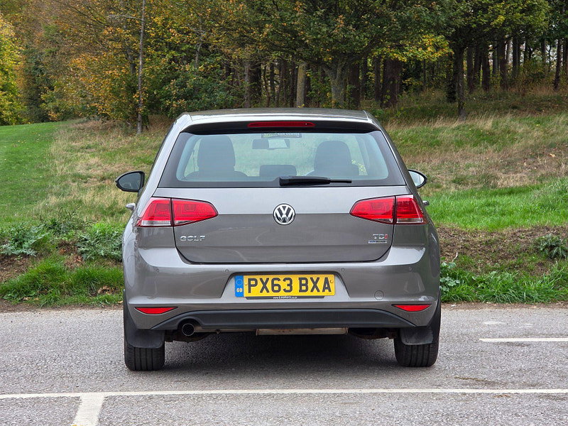 Volkswagen Golf 1.6 TDI BlueMotion Tech SE Euro 5 (s/s) 5dr