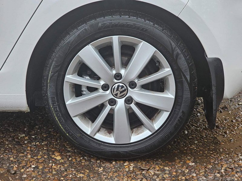 Volkswagen Golf 2.0 TDI Match Euro 5 5dr
