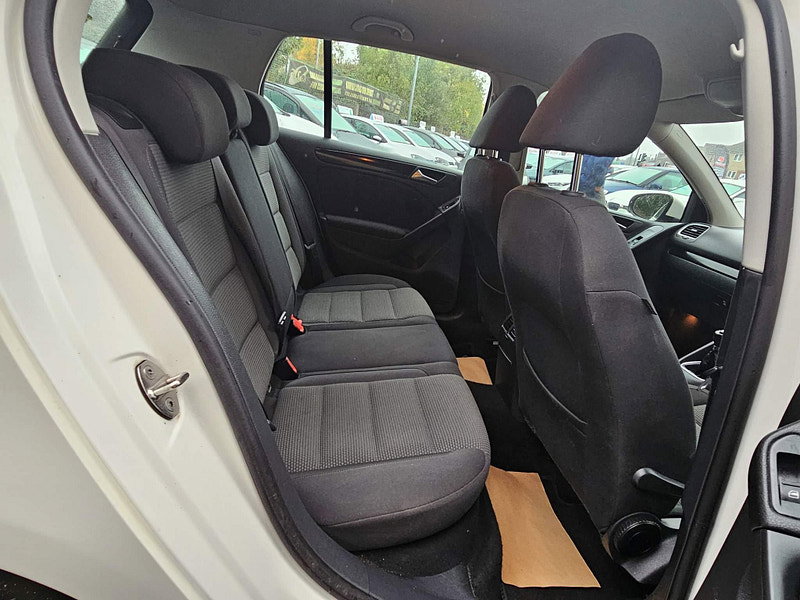 Volkswagen Golf 2.0 TDI Match Euro 5 5dr