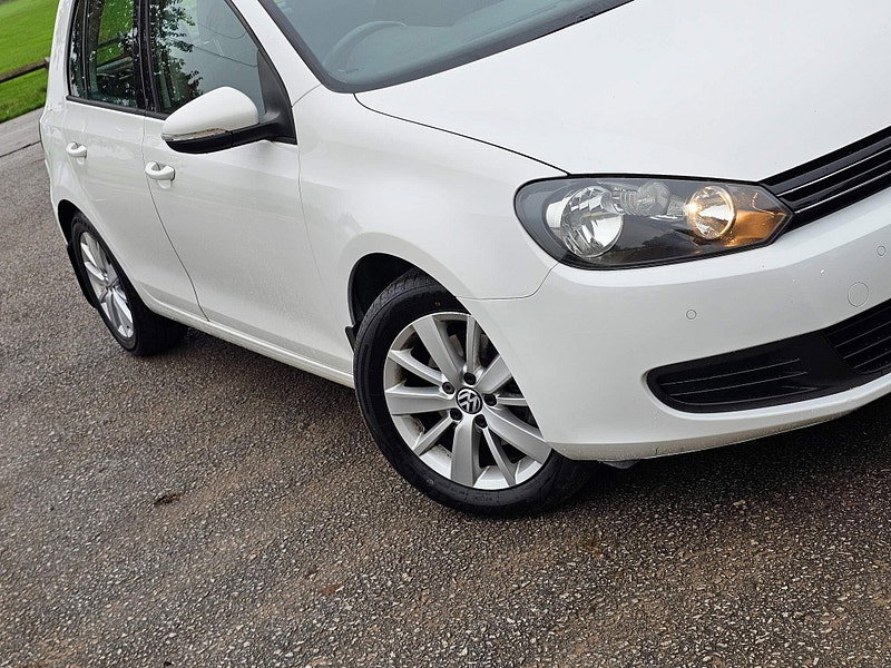 Volkswagen Golf 2.0 TDI Match Euro 5 5dr