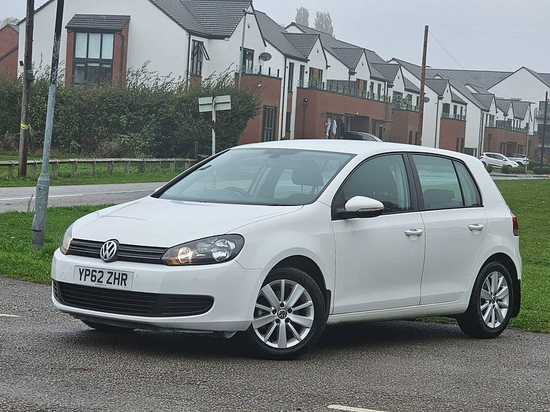 Volkswagen Golf 2.0 TDI Match Euro 5 5dr