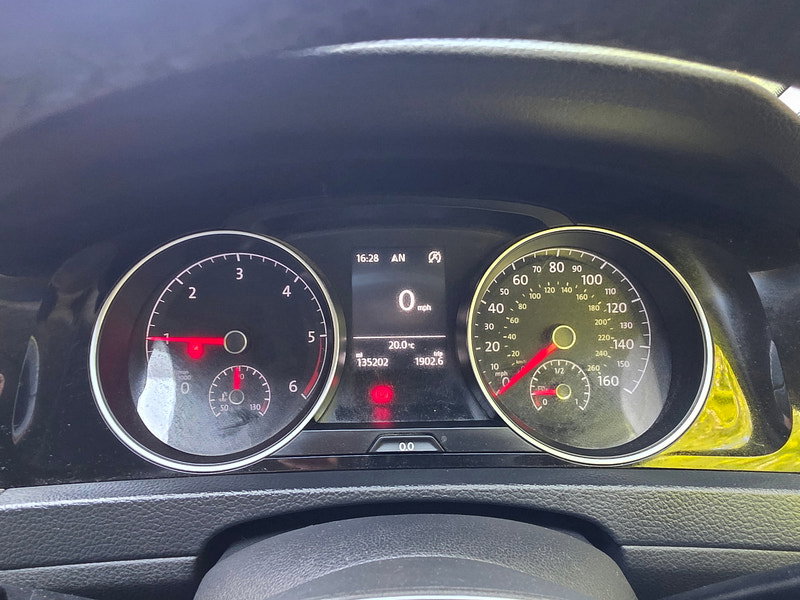 Volkswagen Golf 2.0 TDI BlueMotion Tech GT Hatchback 3dr Diesel Manual Euro 5 (s/s) (150 ps)