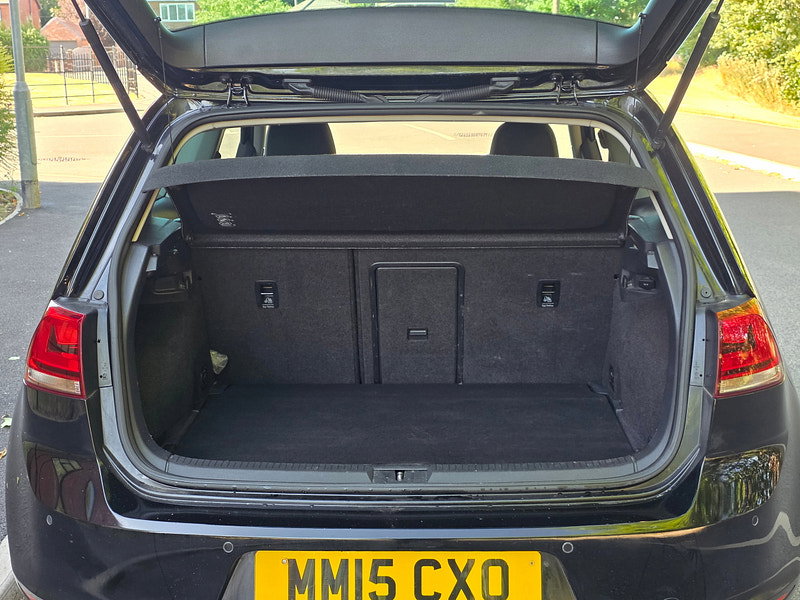 Volkswagen Golf 2.0 TDI BlueMotion Tech GT Hatchback 3dr Diesel Manual Euro 5 (s/s) (150 ps)