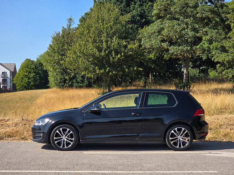 Volkswagen Golf 2.0 TDI BlueMotion Tech GT Hatchback 3dr Diesel Manual Euro 5 (s/s) (150 ps)