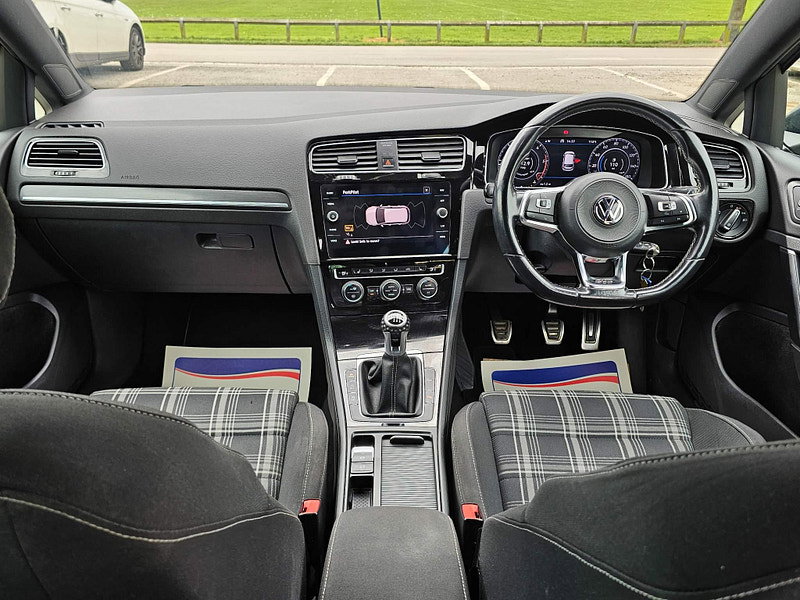 Volkswagen Golf 2.0 TDI GTD BlueLine Euro 6 (s/s) 5dr