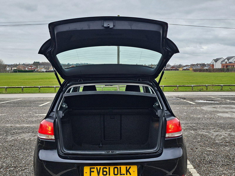 Volkswagen Golf 2.0 TDI SE Euro 5 5dr