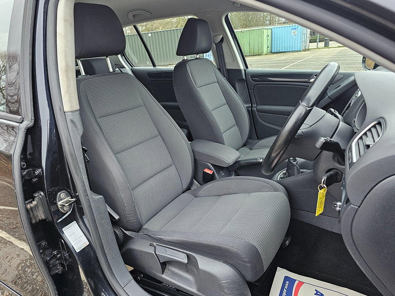 Volkswagen Golf 2.0 TDI SE Euro 5 5dr