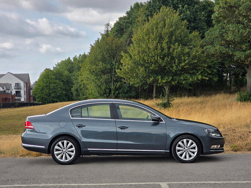 Volkswagen Passat 2.0 TDI BlueMotion Tech Highline Saloon 4dr Diesel Manual Euro 5 (s/s) (140 ps)