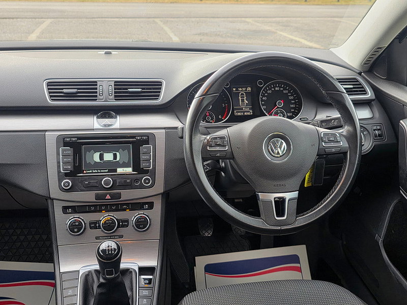 Volkswagen Passat 2.0 TDI BlueMotion Tech Highline Saloon 4dr Diesel Manual Euro 5 (s/s) (140 ps)