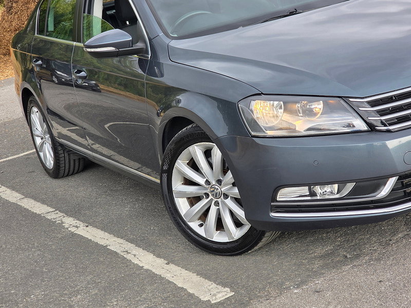 Volkswagen Passat 2.0 TDI BlueMotion Tech Highline Saloon 4dr Diesel Manual Euro 5 (s/s) (140 ps)