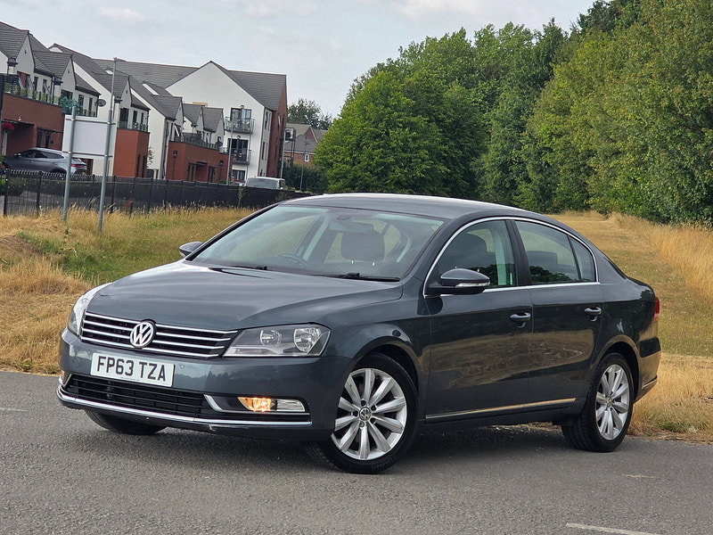 Volkswagen Passat 2.0 TDI BlueMotion Tech Highline Saloon 4dr Diesel Manual Euro 5 (s/s) (140 ps)