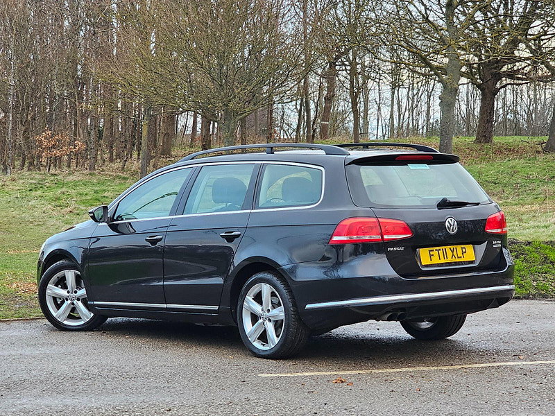 Volkswagen Passat 2.0 TDI BlueMotion Tech SE DSG Euro 5 (s/s) 5dr