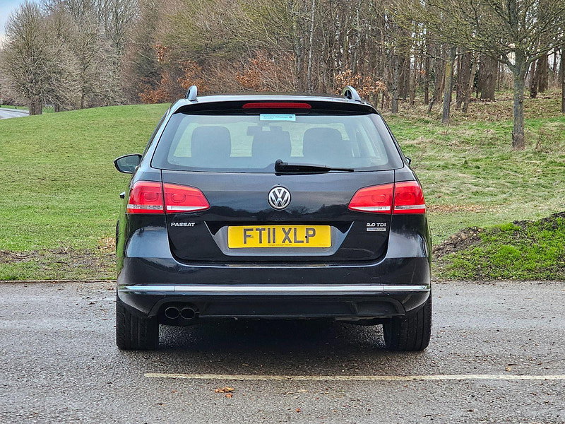 Volkswagen Passat 2.0 TDI BlueMotion Tech SE DSG Euro 5 (s/s) 5dr