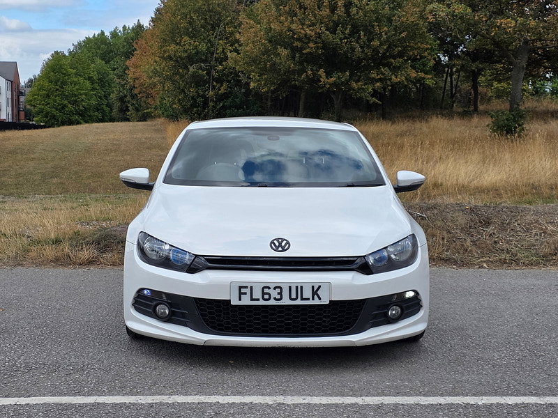 Volkswagen Scirocco 2.0 TDI R-Line Hatchback 3dr Diesel Manual Euro 5 (Leather, Nav) (177 ps)