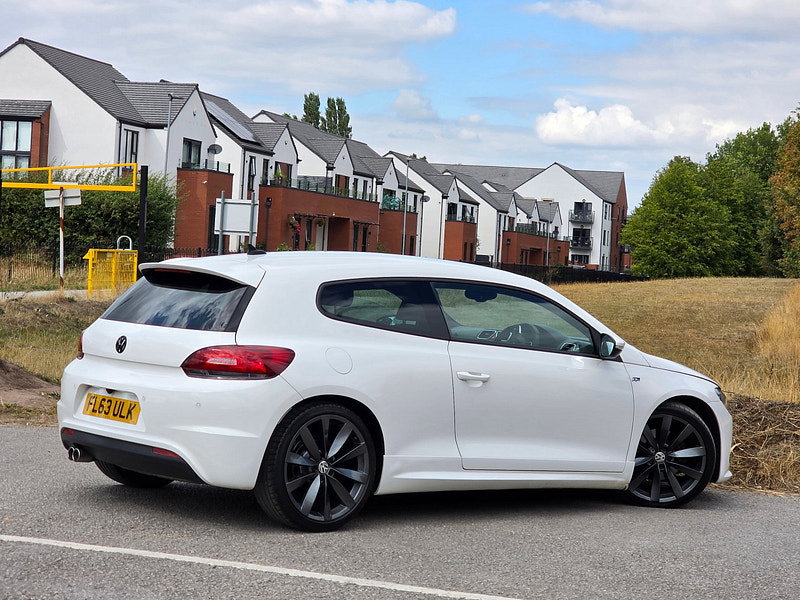 Volkswagen Scirocco 2.0 TDI R-Line Hatchback 3dr Diesel Manual Euro 5 (Leather, Nav) (177 ps)