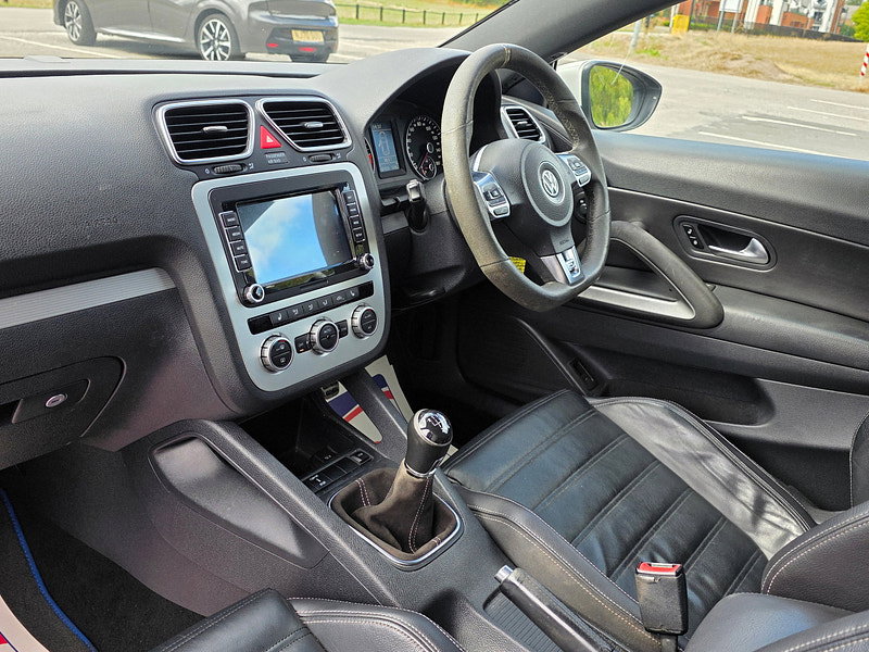 Volkswagen Scirocco 2.0 TDI R-Line Hatchback 3dr Diesel Manual Euro 5 (Leather, Nav) (177 ps)