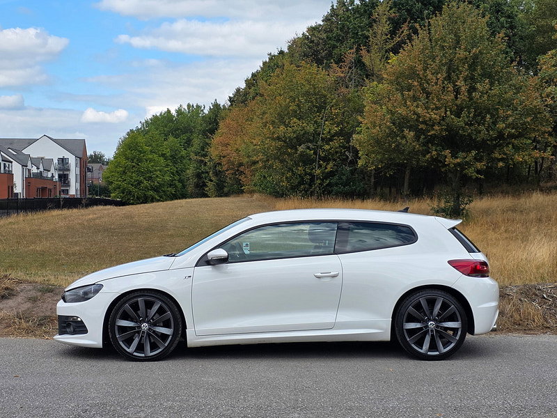 Volkswagen Scirocco 2.0 TDI R-Line Hatchback 3dr Diesel Manual Euro 5 (Leather, Nav) (177 ps)
