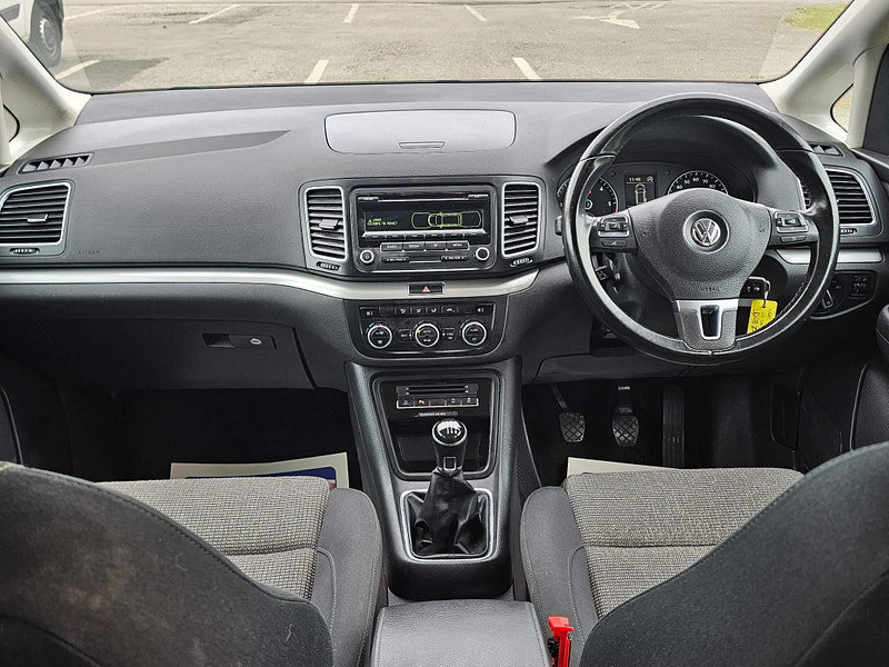 Volkswagen Sharan 2.0 TDI BlueMotion Tech SE Euro 5 (s/s) 5dr