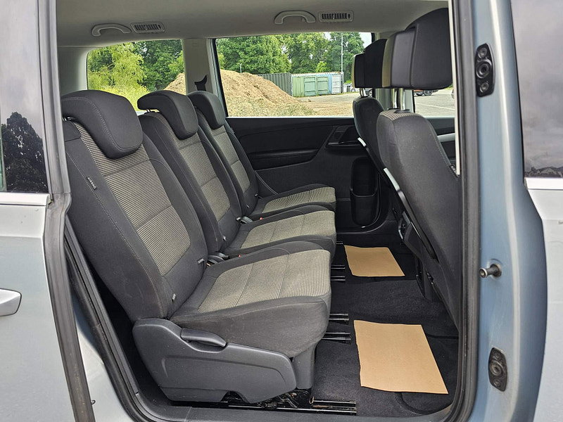 Volkswagen Sharan 2.0 TDI BlueMotion Tech SE Euro 5 (s/s) 5dr