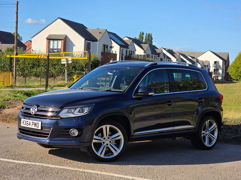 Volkswagen Tiguan 2.0 TDI BlueMotion Tech R-Line SUV 5dr Diesel Manual 4WD Euro 5 (s/s) (Nav) (177 ps)