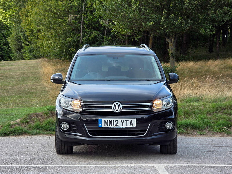 Volkswagen Tiguan 2.0 TDI BlueMotion Tech SE 4WD Euro 5 (s/s) 5dr