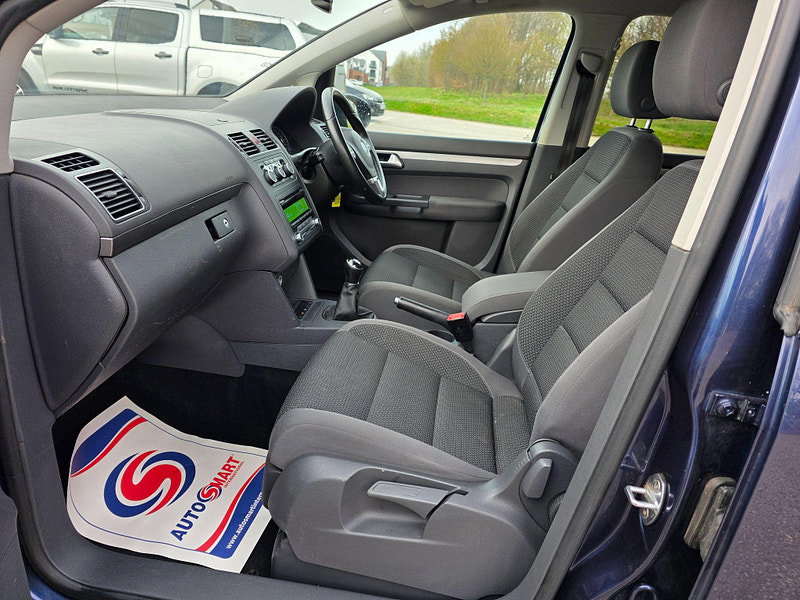 Volkswagen Touran 1.6 TDI SE Euro 5 5dr