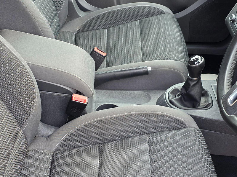 Volkswagen Touran 1.6 TDI SE Euro 5 5dr