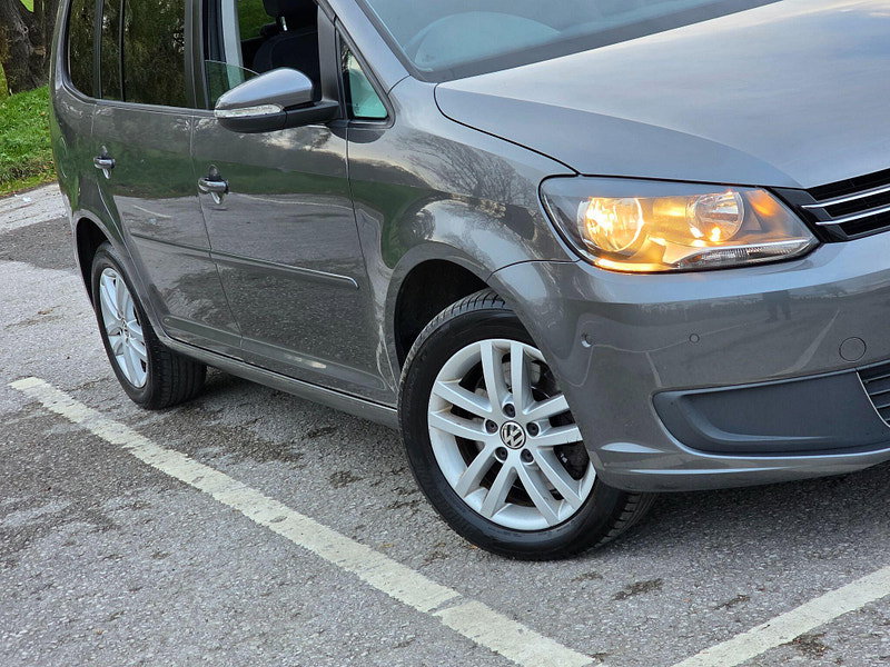 Volkswagen Touran 2.0 TDI BlueMotion Tech SE DSG Euro 5 (s/s) 5dr