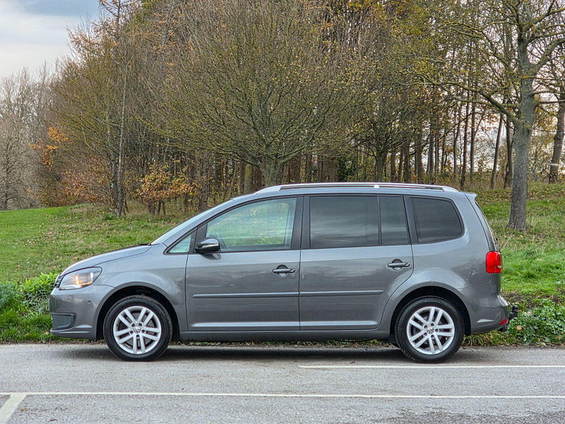 Volkswagen Touran 2.0 TDI BlueMotion Tech SE DSG Euro 5 (s/s) 5dr