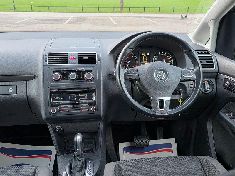 Volkswagen Touran 2.0 TDI BlueMotion Tech SE DSG Euro 5 (s/s) 5dr