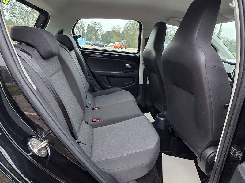 Volkswagen up! 1.0 Move up! Euro 6 5dr