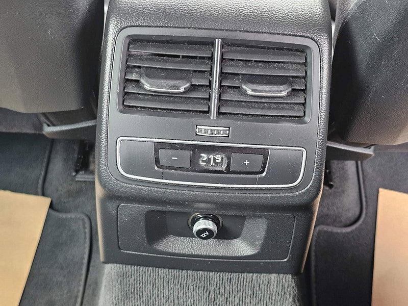 Audi A4 Avant 2.0 TDI ultra Sport Euro 6 (s/s) 5dr