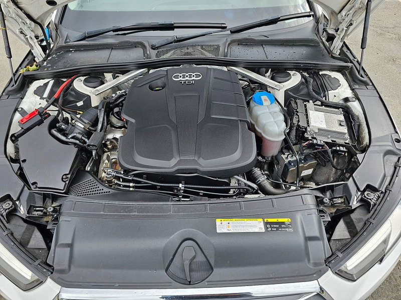 Audi A4 Avant 2.0 TDI ultra Sport Euro 6 (s/s) 5dr