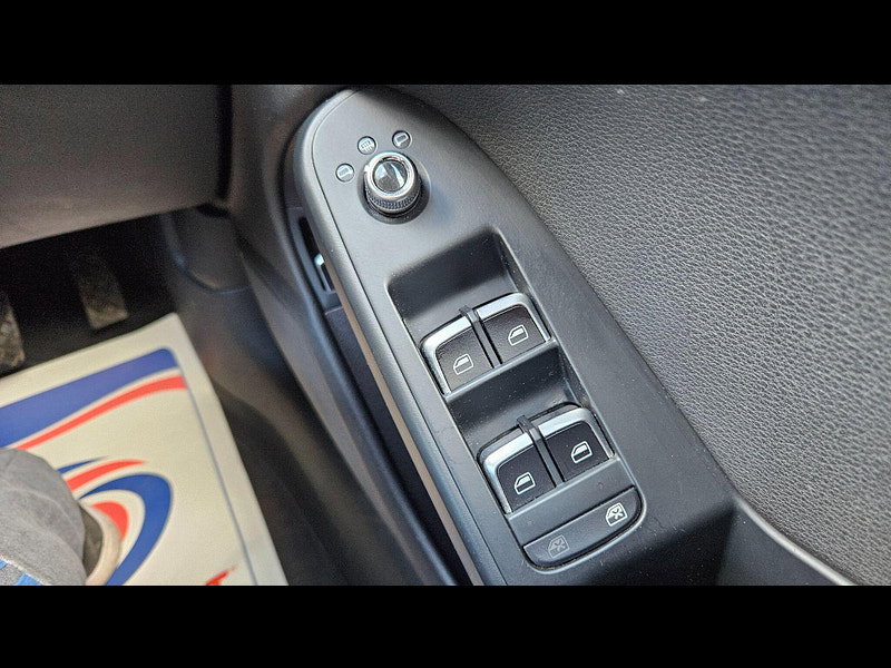 Audi A4 Avant 2.0 TDI SE Technik Multitronic Euro 5 (s/s) 5dr
