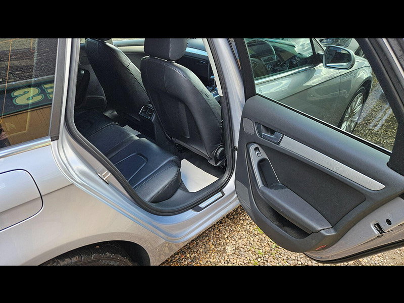 Audi A4 Avant 2.0 TDI SE Technik Multitronic Euro 5 (s/s) 5dr