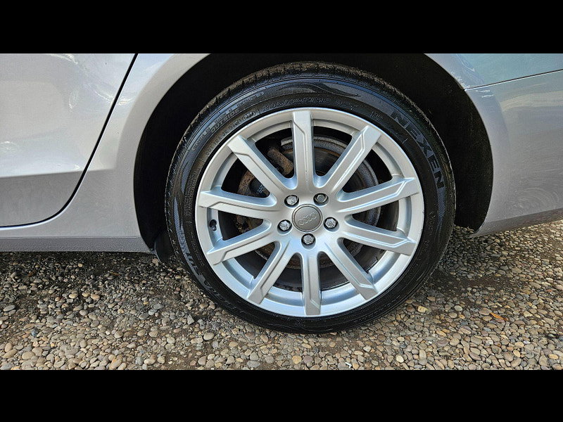 Audi A4 Avant 2.0 TDI SE Technik Multitronic Euro 5 (s/s) 5dr