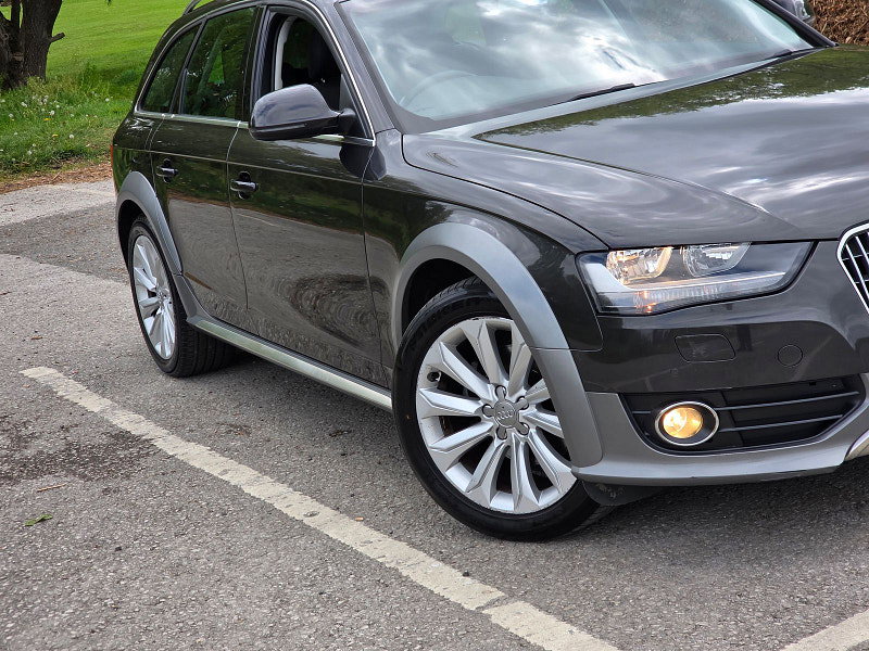 Audi A4 allroad 2.0 TDI quattro Euro 5 (s/s) 5dr