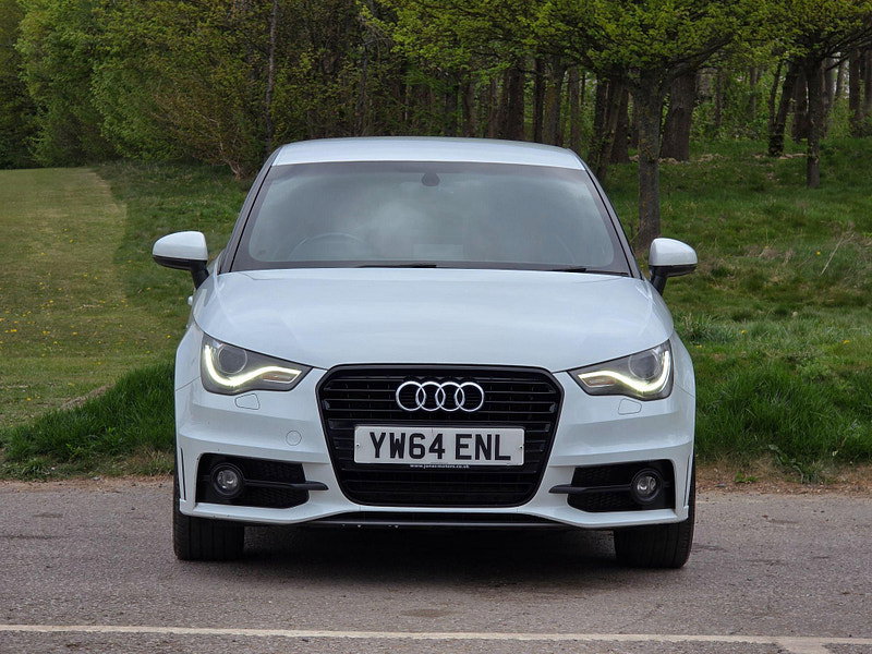 Audi A1 2.0 TDI Black Edition Euro 5 (s/s) 3dr
