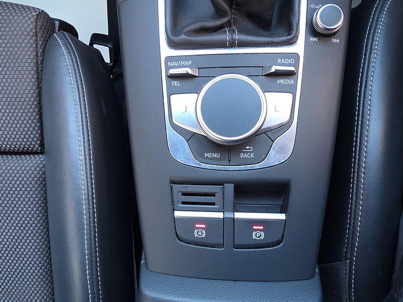 Audi A3 1.5 TFSI CoD S line Sportback Euro 6 (s/s) 5dr